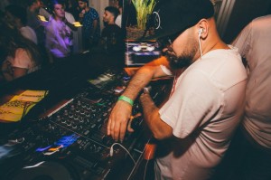 我来教教大家“美猴王牛牛透视辅助工具”附开挂脚本详细步骤