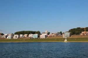 全球疫情动态趋势，从紧急应对到长期共存的复杂图景